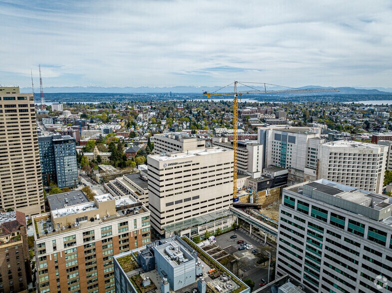 More Photos Of 1221 Madison St, Seattle Medical For Lease