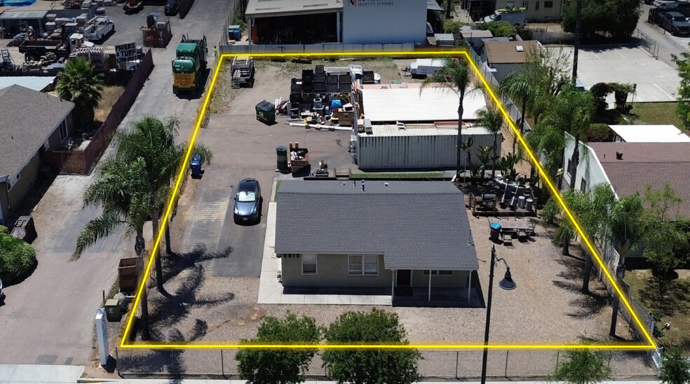 Primary Photo Of 9915 Prospect Ave, Santee Office For Lease