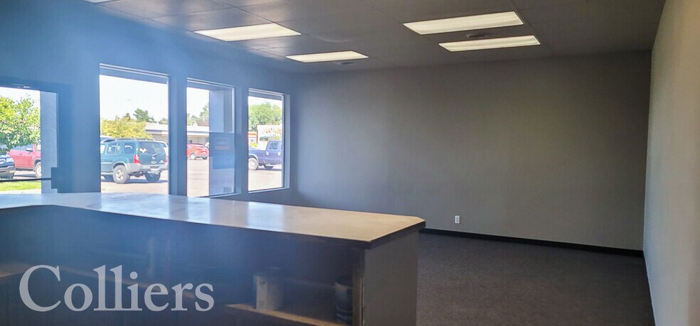More Photos Of 615-671 Blue Lakes Blvd N, Twin Falls Freestanding For Lease