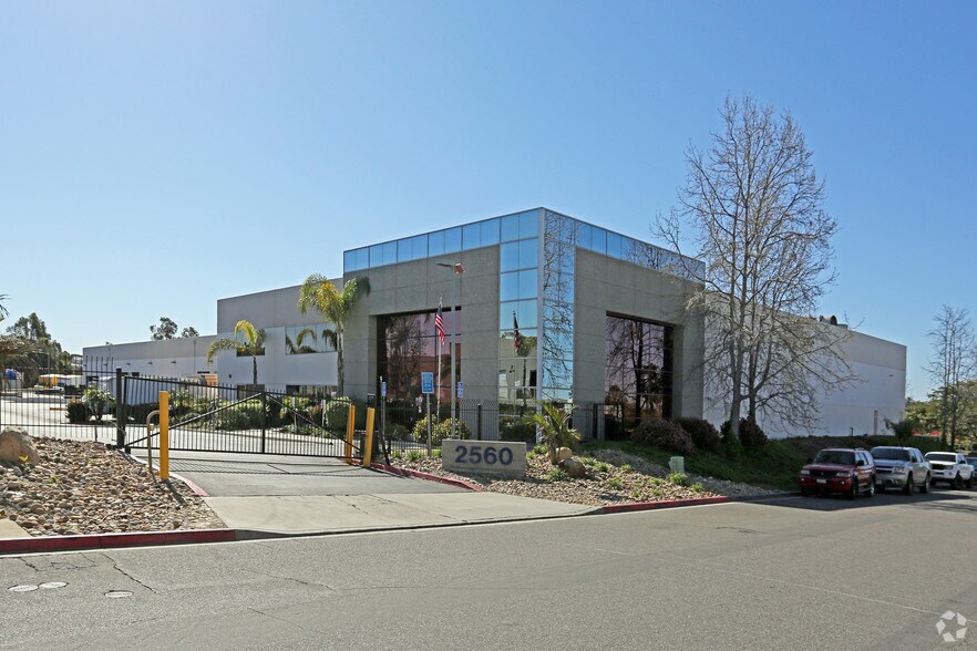 Primary Photo Of 2560 Progress St, Vista Manufacturing For Lease