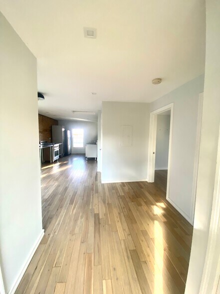 More Photos Of 156 Broadway, Port Ewen Freestanding For Sale