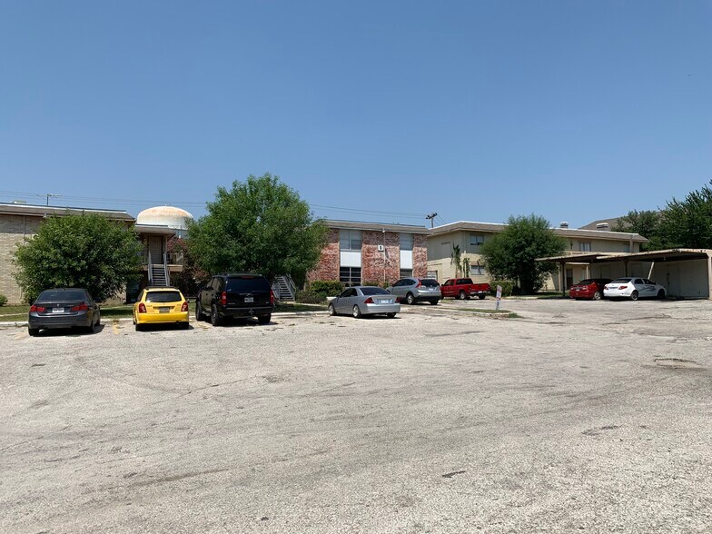 More Photos Of 10806 Baltic Dr, San Antonio Apartments For Sale