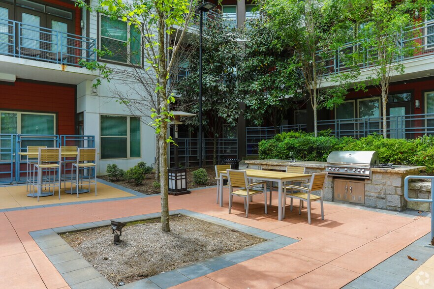 More Photos Of 111 Glenridge Point Pky NE, Sandy Springs Apartments For Lease