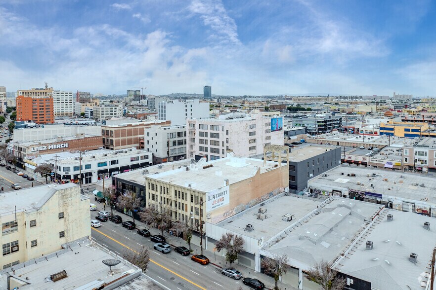 More Photos Of 1114 S Los Angeles St, Los Angeles Warehouse For Sale