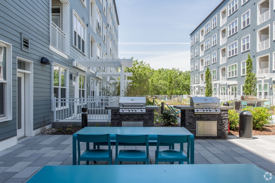 More Photos Of 3611-3615 Washington St, Jamaica Plain Apartments For Lease