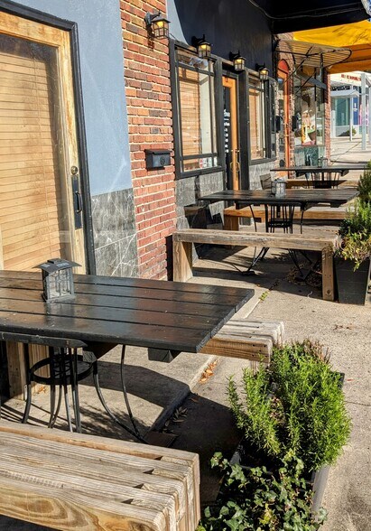More Photos Of 332 Tate St, Greensboro Restaurant For Lease
