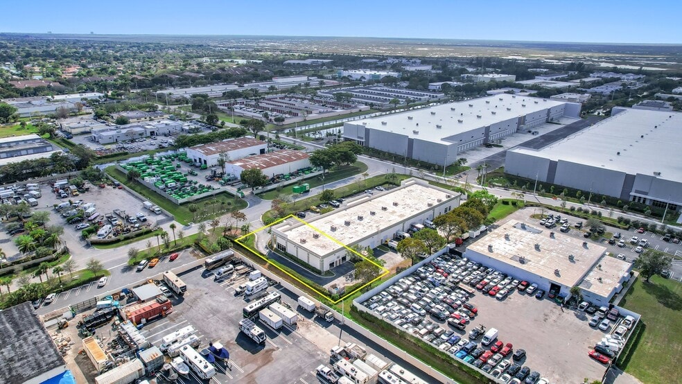 More Photos Of 11931-11971 NW 37th St, Coral Springs Warehouse For Sale