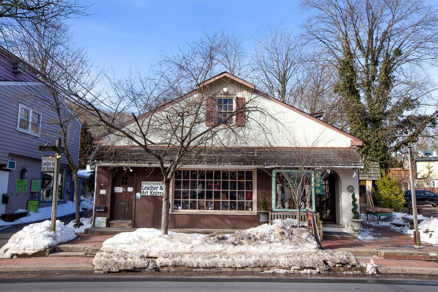 More Photos Of 83-85 S Main St, New Hope Storefront Retail Residential For Sale