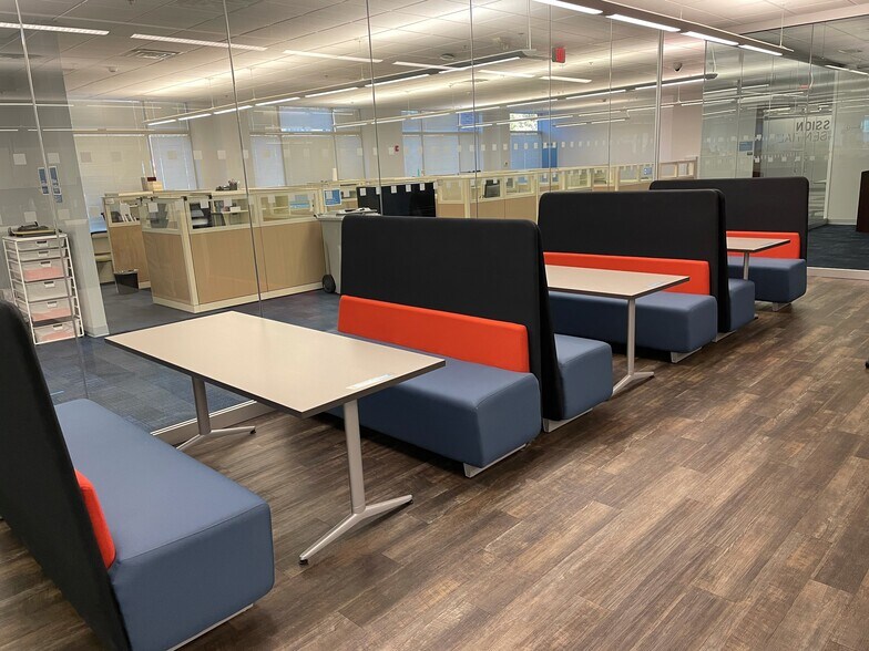 More Photos Of 6525 W Campus Oval, New Albany Office For Lease