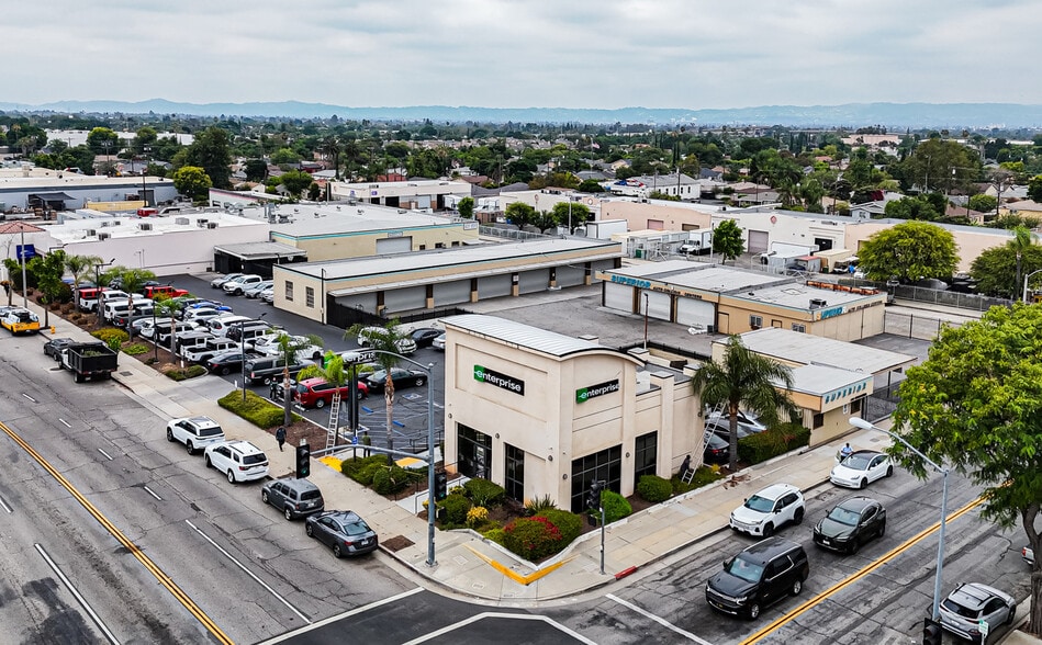 More Photos Of , San Fernando General Retail For Sale
