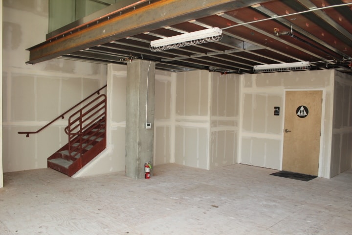 More Photos Of 33 Seneca Ave, San Francisco Apartments For Lease