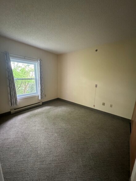 More Photos Of 725 Gibralter St, Norfolk Flex For Sale