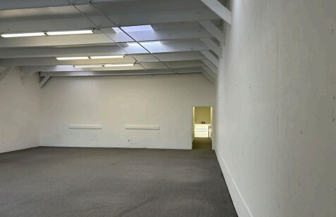 More Photos Of 90 Welsh St, San Francisco Warehouse For Lease