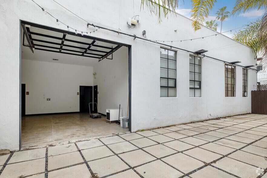 More Photos Of 145-147 Bay St, Santa Monica Loft Creative Space For Lease