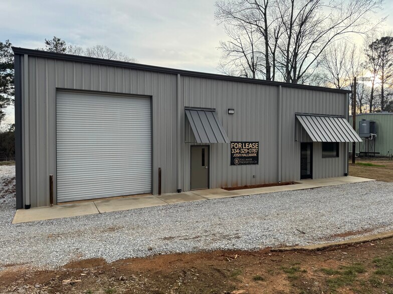 More Photos Of 1001 Old Columbus Rd, Opelika Light Distribution For Lease