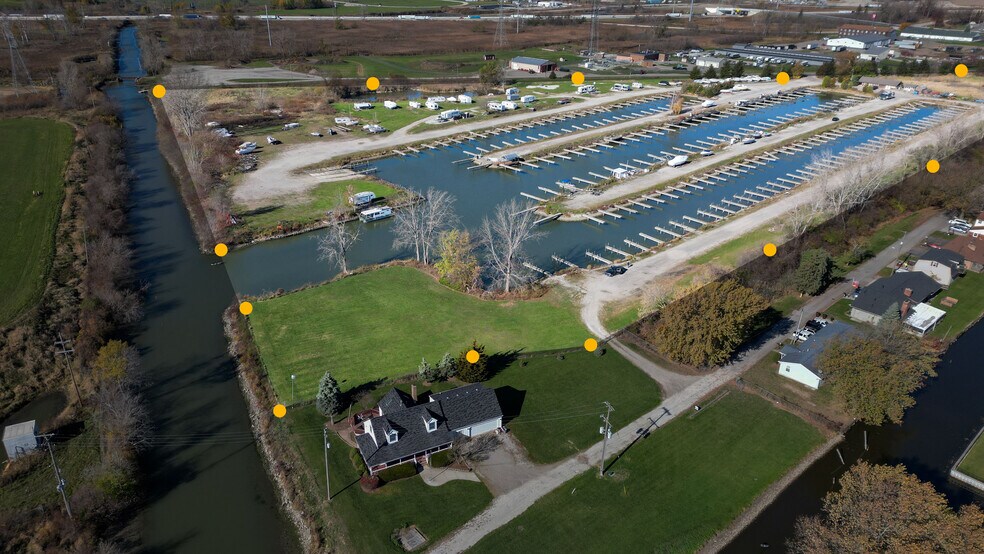 More Photos Of 10420 Harold Dr, Luna Pier Marina For Sale