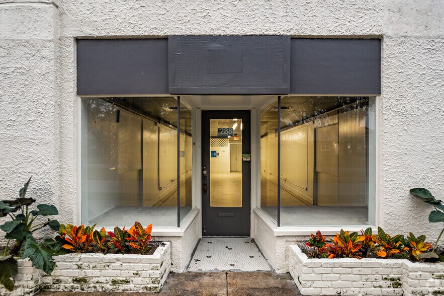 More Photos Of 244 E Graves Ave, Orange City Apartments For Sale