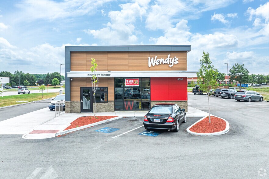 More Photos Of 6335 Ameriplex Dr, Portage Fast Food For Sale