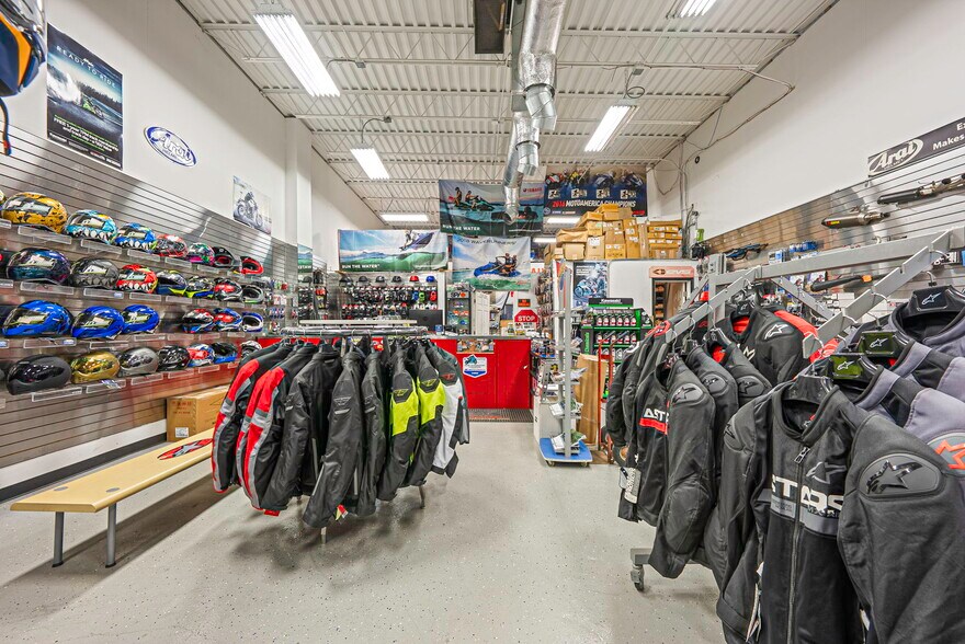 More Photos Of 22202 Jamaica Ave, Queens Village Auto Dealership For Sale