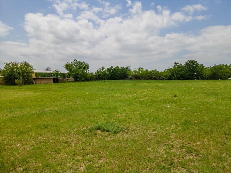 More Photos Of 2770 Fall Creek, Granbury Land For Sale