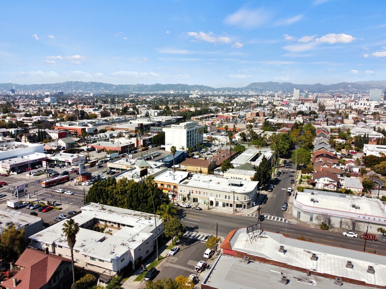 More Photos Of 2153-2173 W Washington Blvd, Los Angeles Storefront Retail Residential For Lease