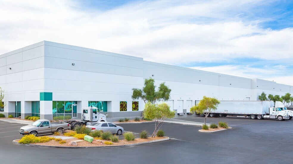 More Photos Of 3585 E Patrick Ln, Las Vegas Unknown For Lease