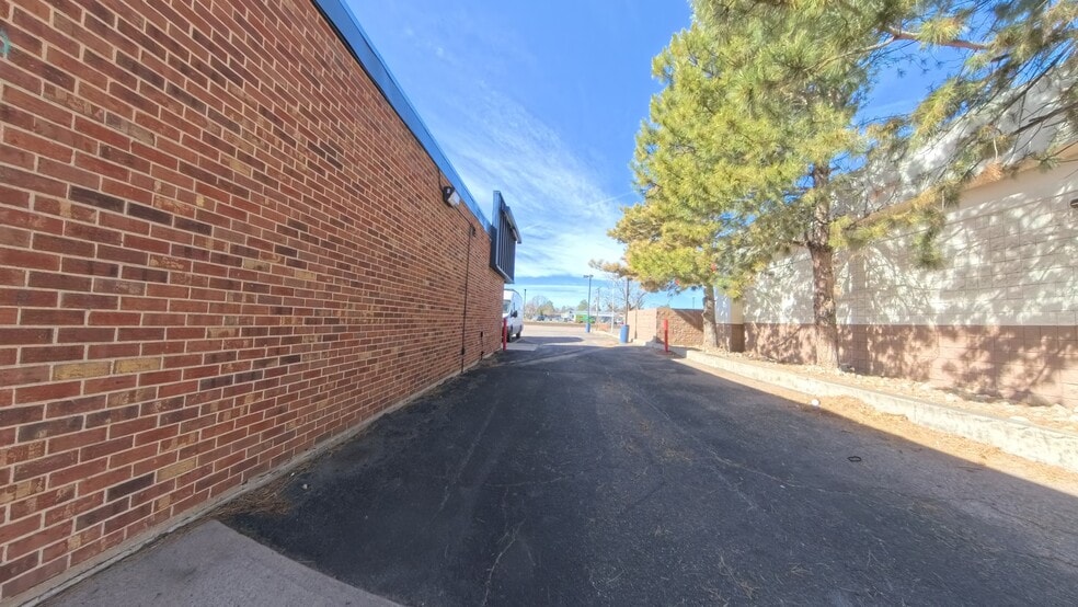 More Photos Of 7560 S University Blvd, Centennial Storefront Retail Office For Sale