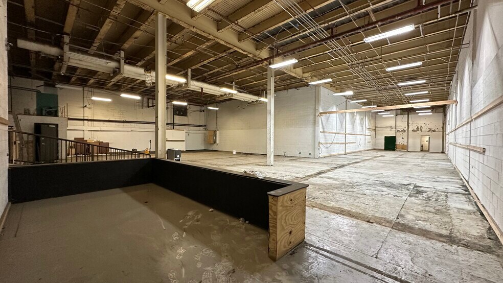 More Photos Of 1727-1801 Union Blvd, Allentown Warehouse For Lease