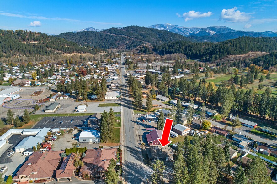 More Photos Of 207 S Division St, Pinehurst Storefront Retail Residential For Sale