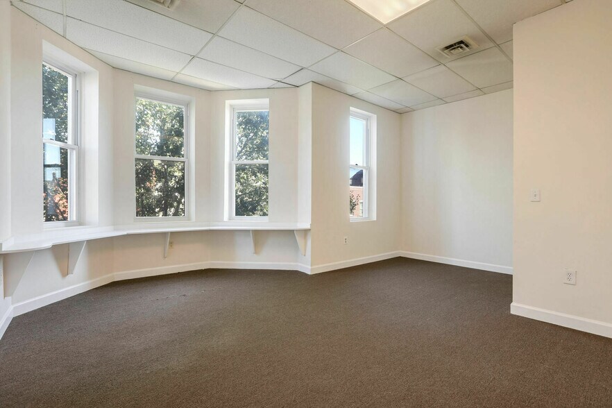 More Photos Of 2129 Charles St, Baltimore Storefront Retail Residential For Sale