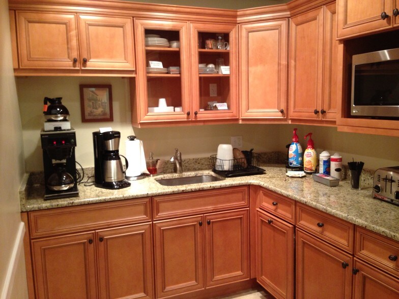 More Photos Of 9220 Bonita Beach Rd, Bonita Springs Medical For Lease