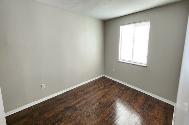 More Photos Of 3204 Mozart Ave, Cincinnati Apartments For Sale