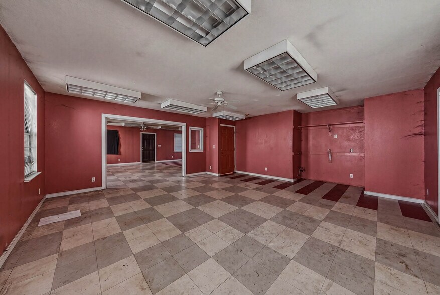 More Photos Of 12487 The Plaza, Clearlake Oaks Religious Facility For Sale