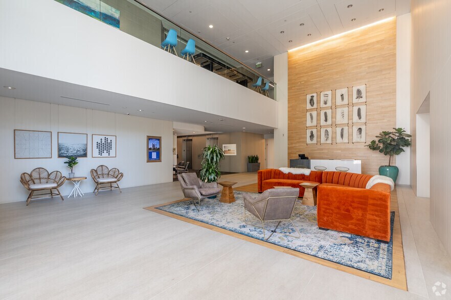 More Photos Of 400 Corporate Pointe, Culver City Coworking Space