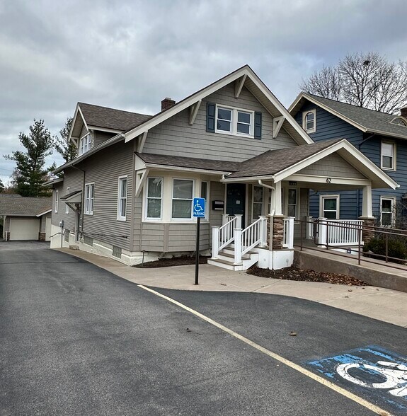 Primary Photo Of 62 Empire Blvd, Rochester Medical For Lease