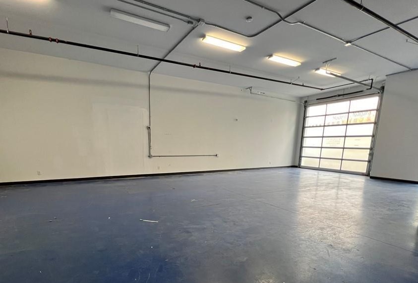 More Photos Of 65 Denzil Doyle Crt, Ottawa Light Distribution For Sale