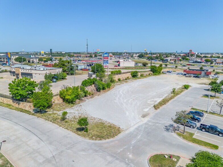 More Photos Of 108 & 112 E Interstate 20, Weatherford Land For Sale