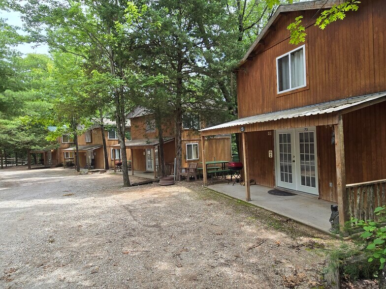 More Photos Of 159 Acorn Acres Ln, Branson West Trailer Camper Park For Sale