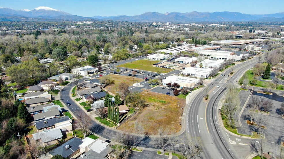 More Photos Of 390 Hartnell Ave, Redding Office For Lease