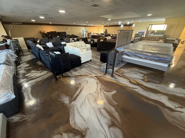 More Photos Of 3125 Washington Blvd, Ogden Freestanding For Sale