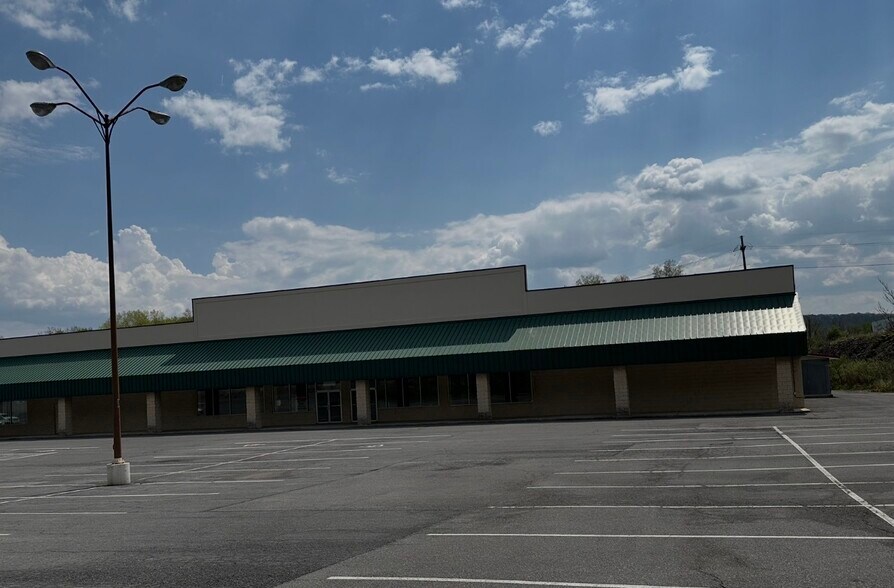 Primary Photo Of 165-177 Bedford Plaza Rd, Bedford Unknown For Lease