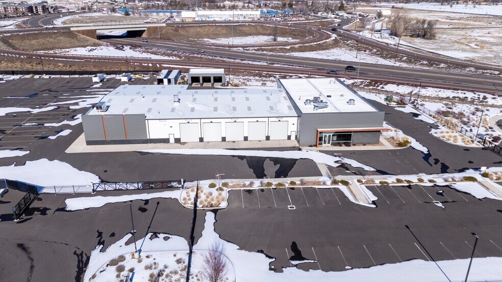 More Photos Of 2475 NW Canal Blvd, Redmond Flex For Lease