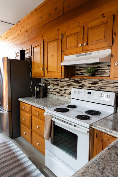 More Photos Of 552 Old Mill Rd, Campobello Lodge Meeting Hall For Sale