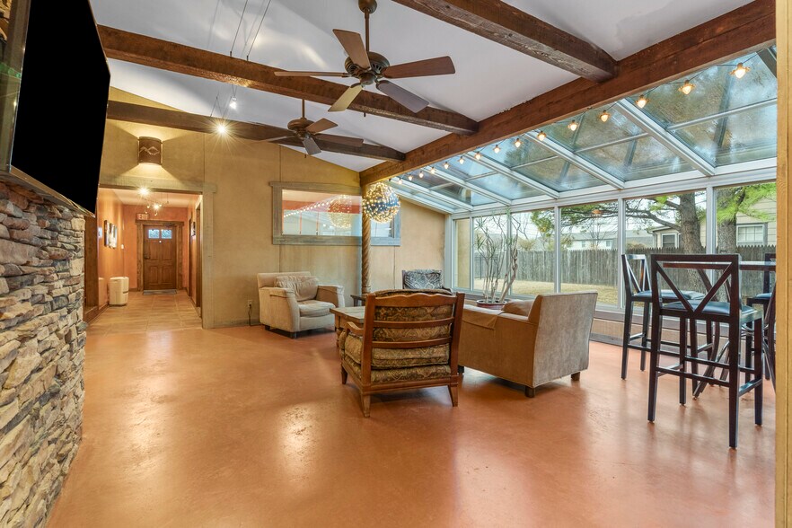 More Photos Of 3228 S Jamestown Ave, Tulsa Medical For Sale