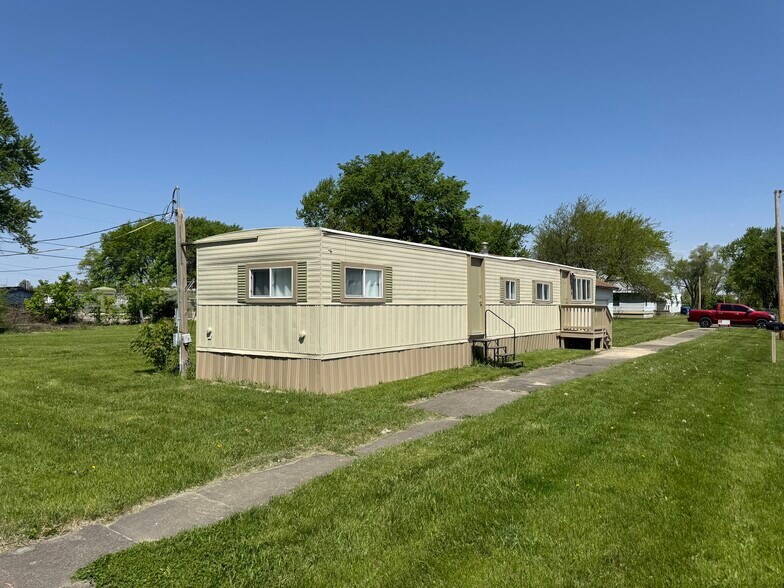 More Photos Of 2405 E Court St, Kankakee Land For Sale