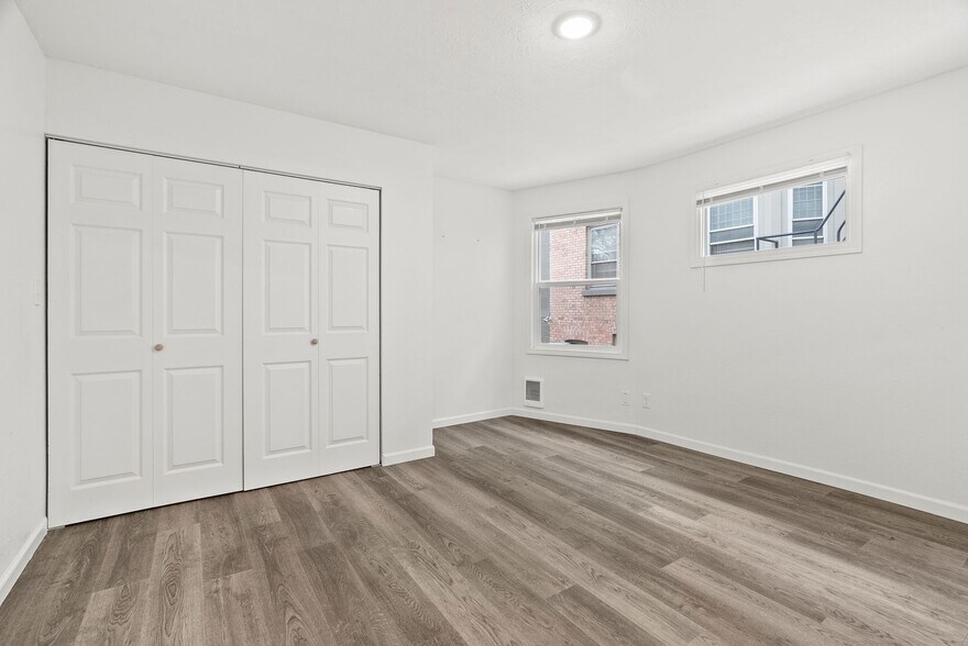 More Photos Of 1424 W 10th Ave, Spokane Apartments For Sale