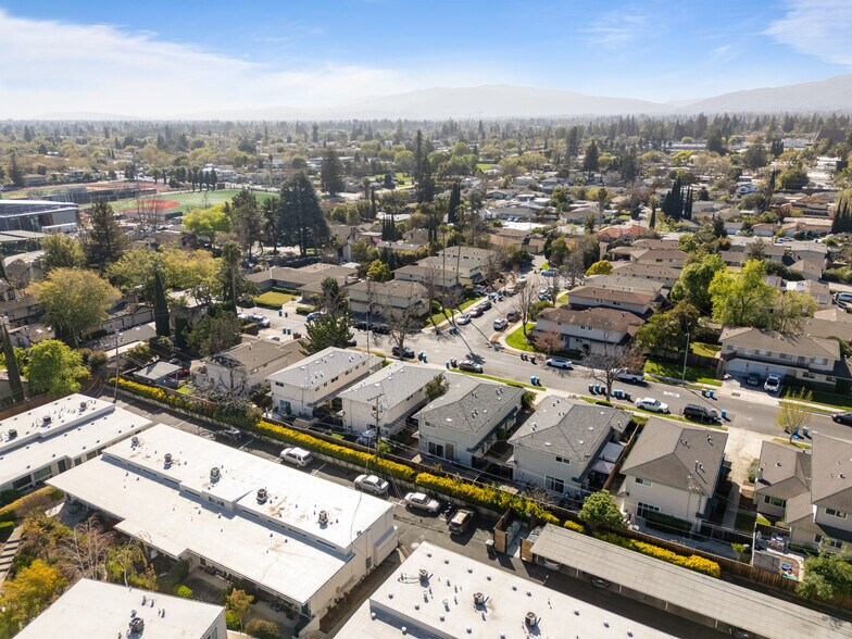 More Photos Of 19423-19425 Greenwood Dr, Cupertino Apartments For Sale