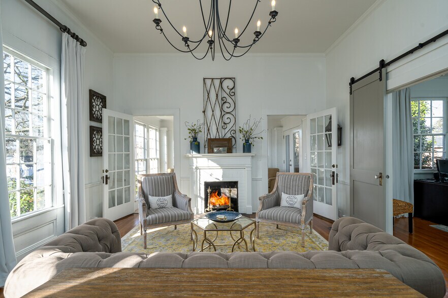 More Photos Of 360 E Main St, Canton Office Residential For Lease