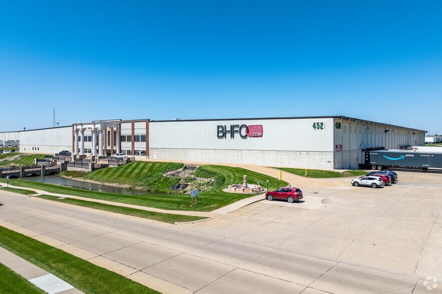 More Photos Of 4520 20th Ave SW, Cedar Rapids Warehouse For Sale