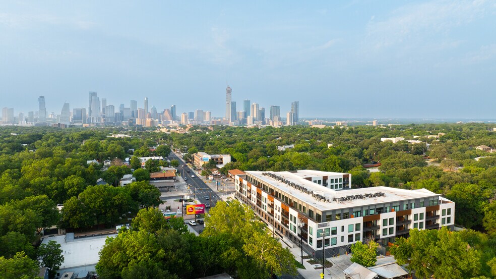More Photos Of 2209 S First St, Austin Apartments For Sale